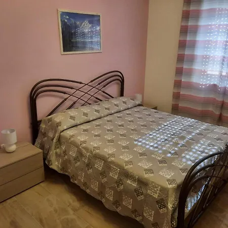 House I Ru Frati Apartment Syracuse
