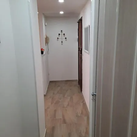 House I Ru Frati